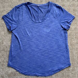 Lululemon Heathered Purple Scoop Neck Short Sleeve T Women's 10 - 12 Casual Yoga